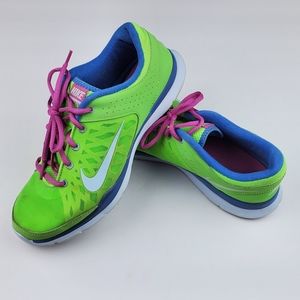 Nike training tennis shoes sz 11